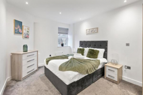 Bright and spacious Apartment - Excellent Location